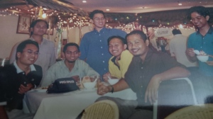 Reunion teman seuniversiti di sebuah hotel di Kuala Lumpur
